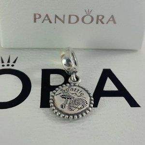 Pandora Seattle Space Needle Exclusive Charm